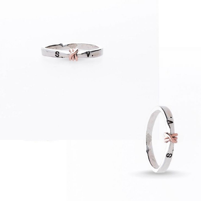 Anello filo d'amore con tre fili oro rosa 9kt 135,000 &euro;